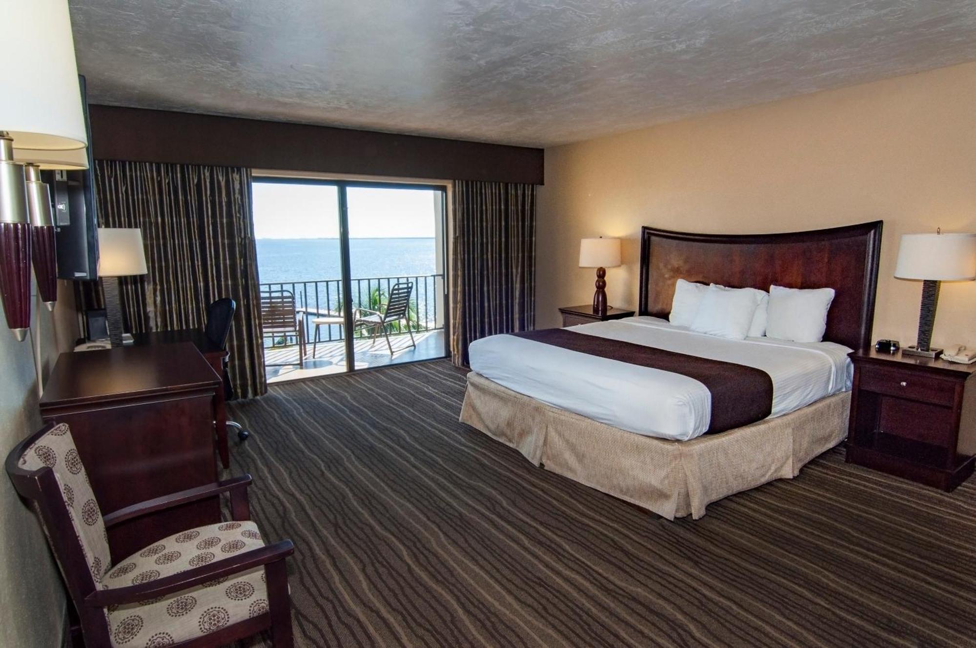 Best Western Fort Myers Waterfront Норт Форт Майерс Екстериор снимка