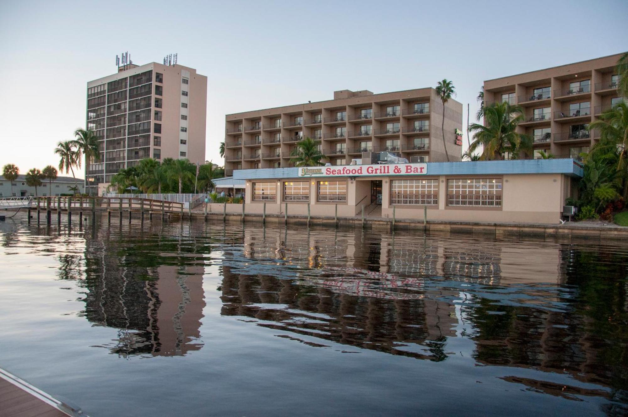 Best Western Fort Myers Waterfront Норт Форт Майерс Екстериор снимка