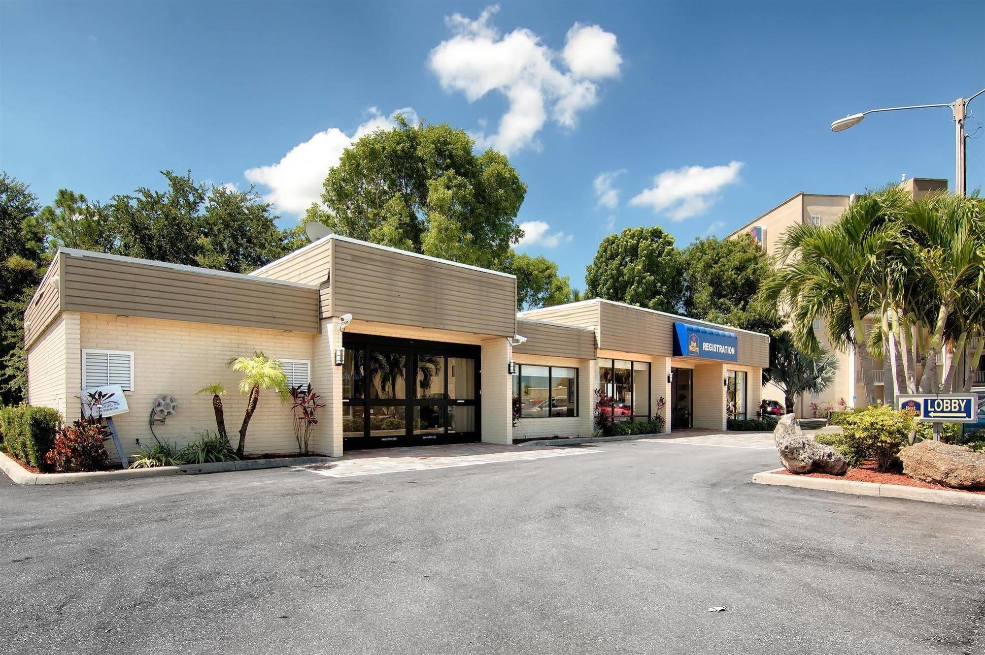 Best Western Fort Myers Waterfront Норт Форт Майерс Екстериор снимка